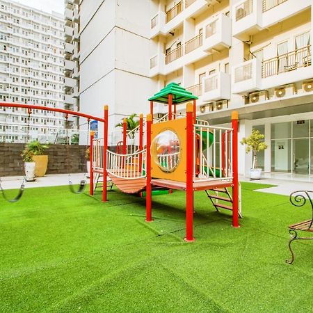 Skyland Sentul Tower Apartment Богор Екстер'єр фото